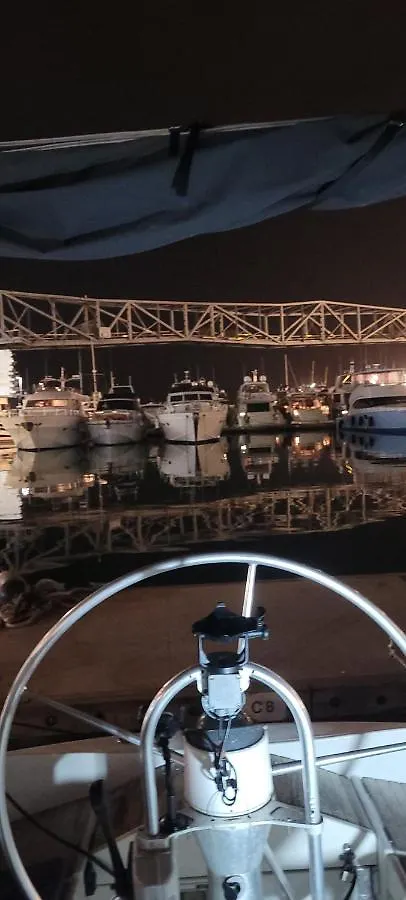 Botel Velero En Port Forum Sail Boat Barcelona Spain