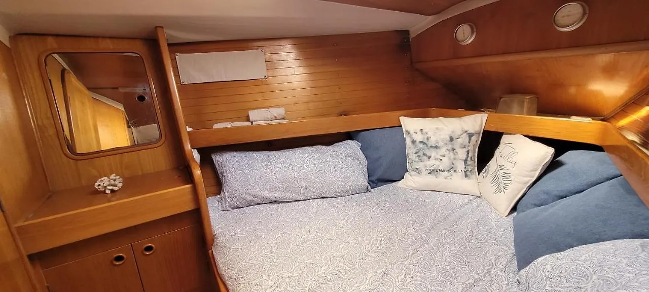 Velero En Port Forum Sail Boat Barcelona 0*,